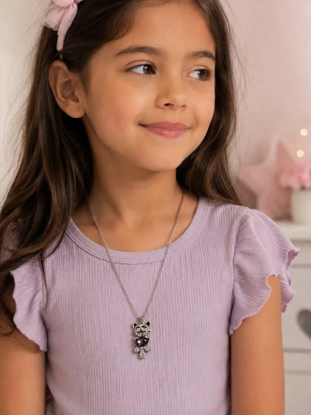 Happy Kitty Holding Amethyst Necklace